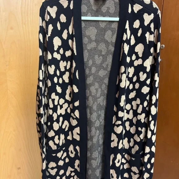 Kim Rogers Black and Tan Cardigan - Picture 1 of 8